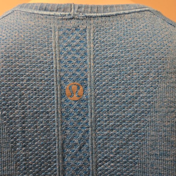 Lululemon Swiftly Tech Short Sleeve Scoopneck Shirt Heathered Harbor Blue 6 - Picture 7 of 7